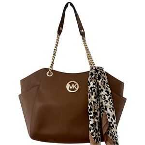 Michael Kors Jet Set Medium Pocket Tote EUC